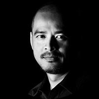 Portrait du réalisateur franco-khmer Sok Visal