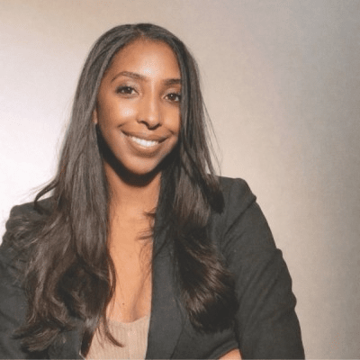 Diplômée de l’Inalco en affaires internationales et arabe littéral, Fadila Leturcq figure au palmarès Choiseul 100 2026, qui distingue les leaders de moins de 40 ans contribuant à façonner l’avenir économique.  Actuellement cheffe du Campus du numérique public à la DINUM et engagée de longue date dans la transformation numérique de l’action publique, elle œuvre au renforcement des capacités numériques de l’État, au croisement des enjeux de souveraineté, d’innovation et de performance publique.  Cette distinction vient saluer un parcours à l’interface des affaires publiques, du numérique, de la stratégie et de la formation.  :clapping_hands: Toutes nos félicitations à Fadila Leturcq pour cette distinction.